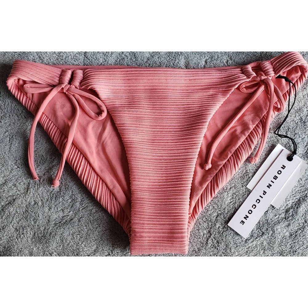 ROBIN PICCONE LILY PINK LEMONADE BIKINI BOTTOM NWT SIZE M